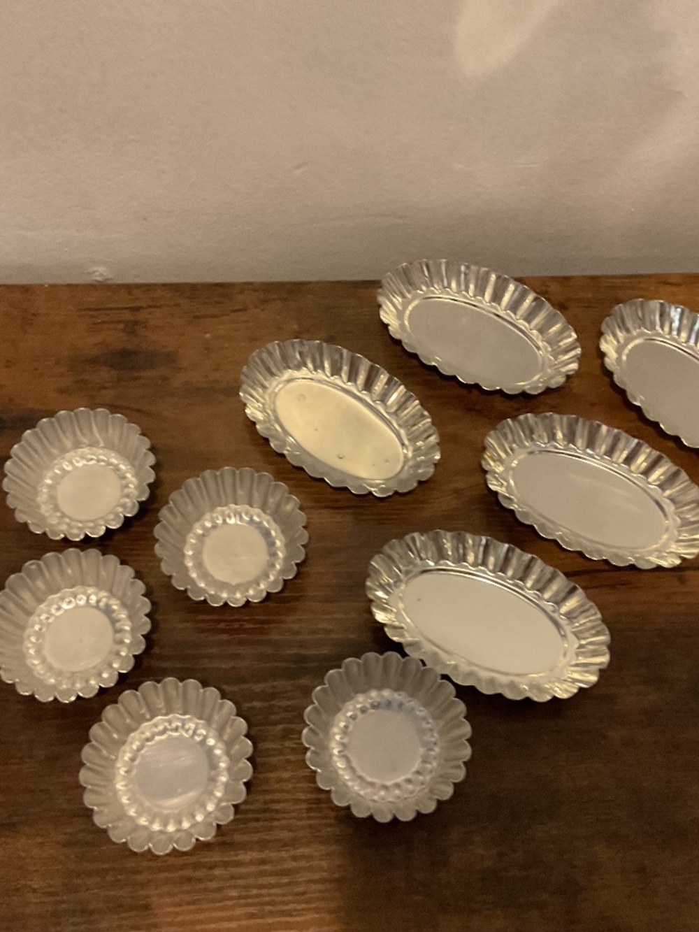 Tins for crafting trinkets